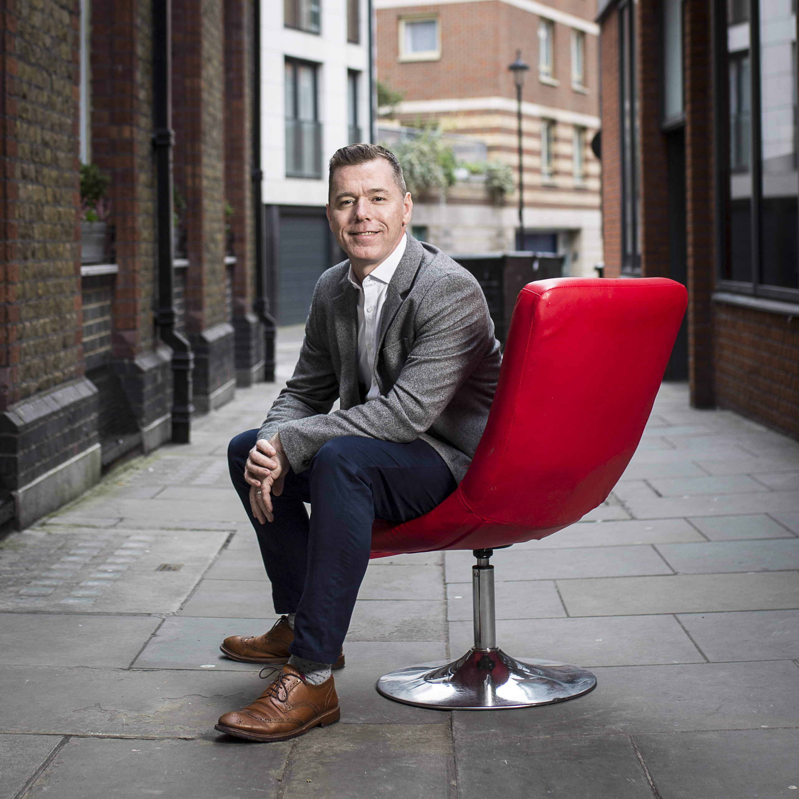Consulting_StuartBarker_Professional (1)