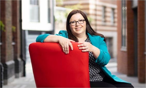Laura_Lodwick_Red_Chair_Pioneer